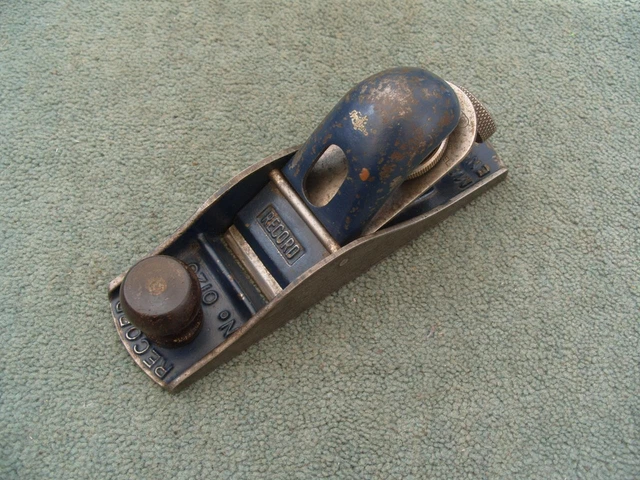 Record No 0120 adjustable block plane.