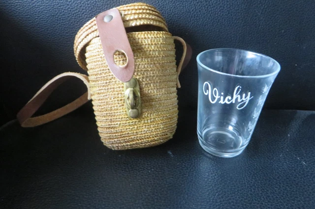 VERRE DE CURISTE dans son panier en osier Châtel-Guyon comme Vichy publicitaire EUR 30,00