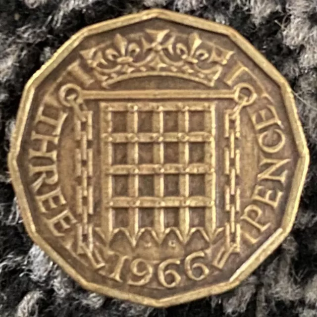 Elizabeth II - 1966 - Threepenny Piece Coin