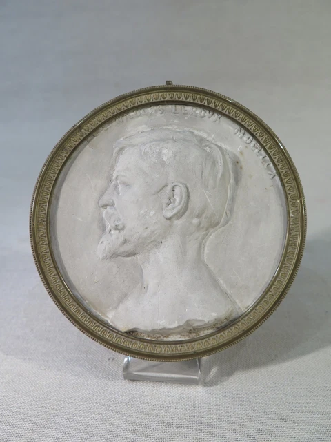 Medaillon Sur La Boxe Ancien En Platre Signe Des Annees 1920 Diam 12,5 Cm