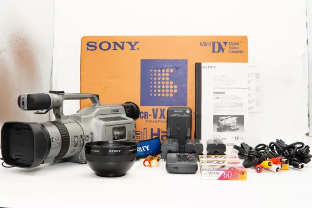 NEAR MINT Sony Handycam DCR-VX1000 Digital Camcorder Video Camera works fine