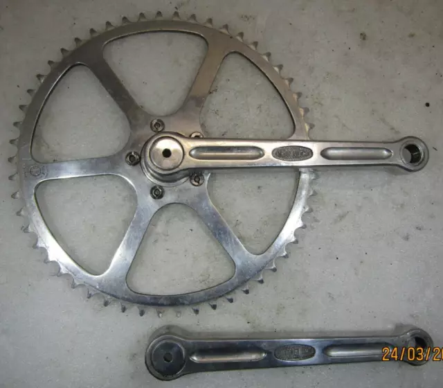 Stronglight 49D crankset, 170mm