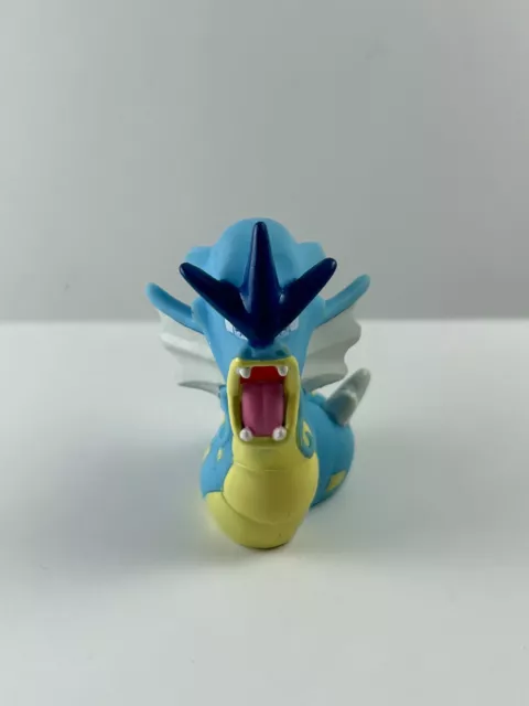 Léviator articulé et sa pokéball Jouet Figurine Pokémon