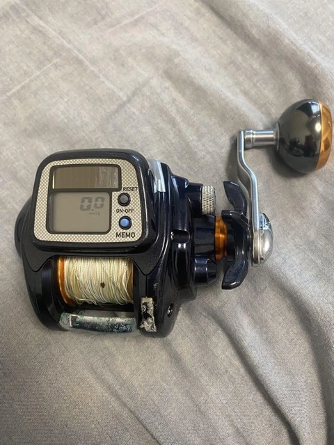 DAIWA LIGHT GAME X Icv300 Bait Reel $177.99 - PicClick CA