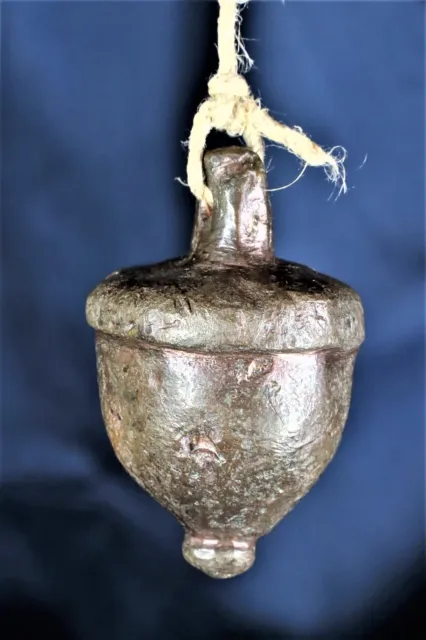 Plomada bronce bellota. S.XIII-XV. Acorn bronze plumb bob.