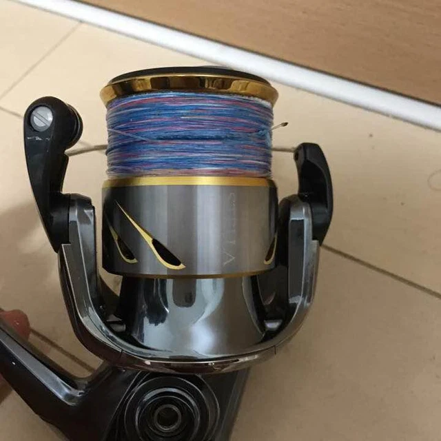 Moulinet De Pêche Shimano Stella AR3000 - Moulinet Toupie D'occasion, état D'usage Avec Rayures, Fonctionnel