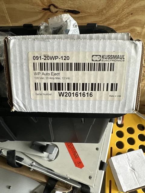 Kussmaul Weatherproof Auto Eject   091-20WP-120   Yellow Cover included!!