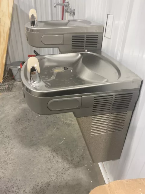Elkay LZSTL8WSLK Water Drinking Fountains No Filler Station Lot of 2 Used