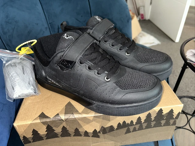 Sandugo Cadmus Cycling Shoes Sz Uk 7 - BNIB