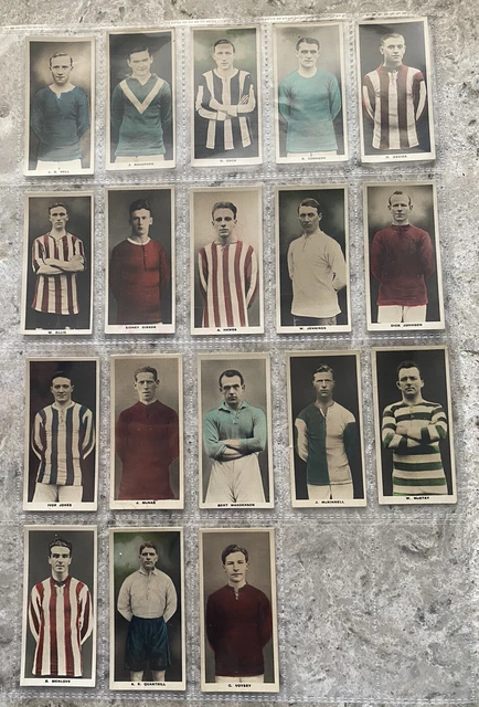 D C Thomson FAMOUS BRITISH FOOTBALLERS (1923) FULL SET OF 18 coloured cards