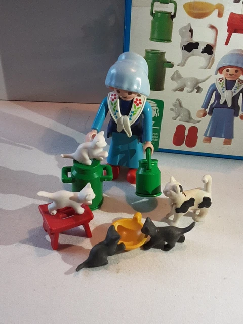 Lot PLAYMOBIL Vintage Fermière Avec Chats, Pots Et Bidons De Lait - Série 3007 De 1998 - Pièces #4