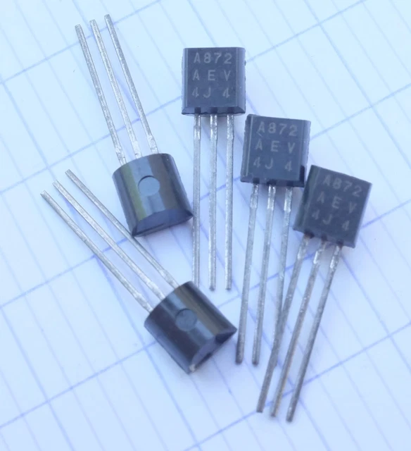 Lot De 2 Transistors Toshiba 2SA1516 (A1516) - Neufs De Stock Ancien