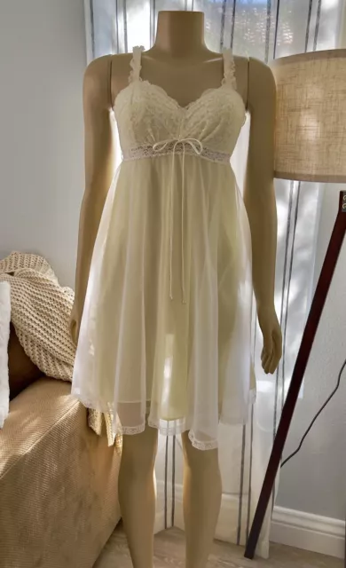 Vintage OLGA 50s 60s Yellow Lace Chiffon Negligee Baby Doll Slip Dress Size 34