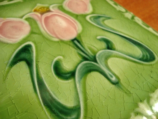Reclaimed original period antique Art Nouveau Majolica tile rose & green flowers 3