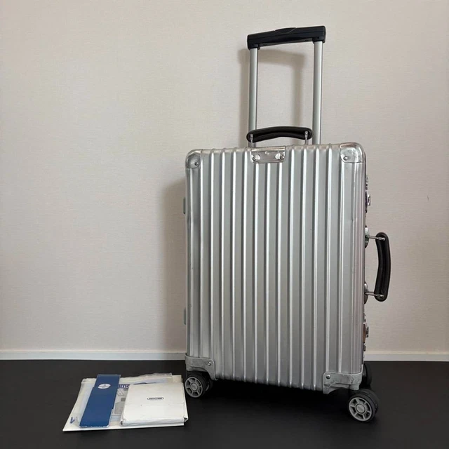 RIMOWA CLASSIC FLIGHT 97612 アタッシュケース Amazon.com | Rimowa Classic Flight Carry on Luggage IATA 28