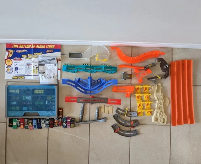 Mattel Hot Wheels Wall Tracks Drift Rally Spinout Daredevil Curve Gorilla Takdow Mattel Hot Wheels Wall Tracks Drift Rally Spinout Daredevil Curve Gorilla Takdow