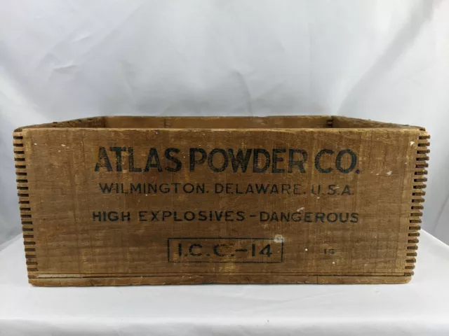 Atlas Powder Co. Dovetail Wood Crate Box High Explosives Electric Blasting Caps