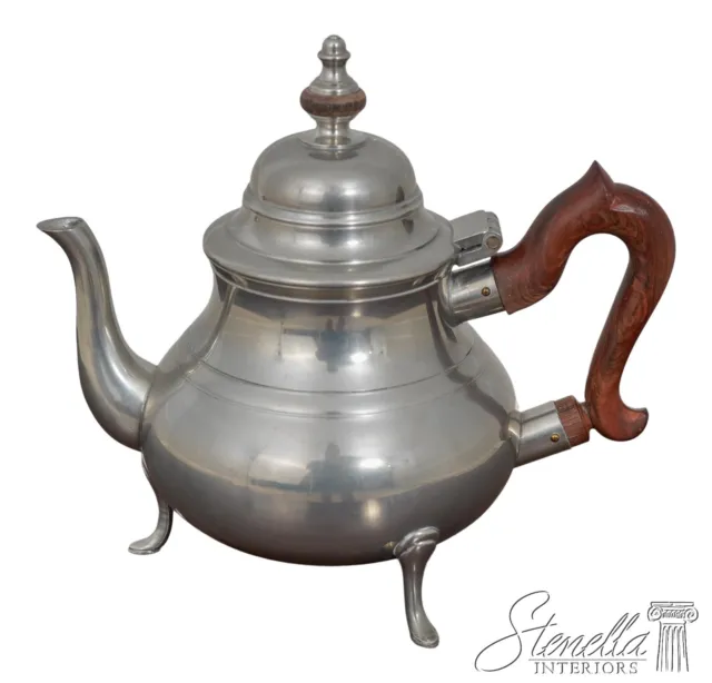 F60217EC: STIEF Colonial Williamsburg Pewter Tea Pot