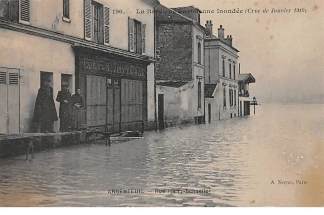 95 .n° 106810 . silver. la flood de la seine 30 January 1910 .rue harry sc