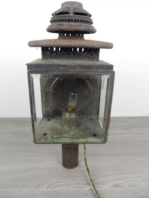 Lanterne de Fiacre Ancienne Convertie en Électrique - Verre d'Époque