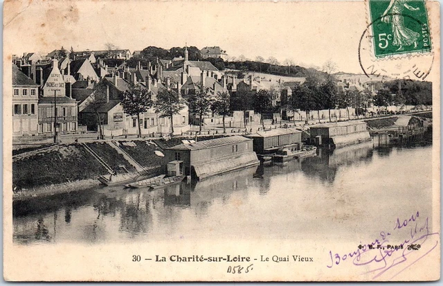 58 LA CHARITE SUR LOIRE - le quai vieux.