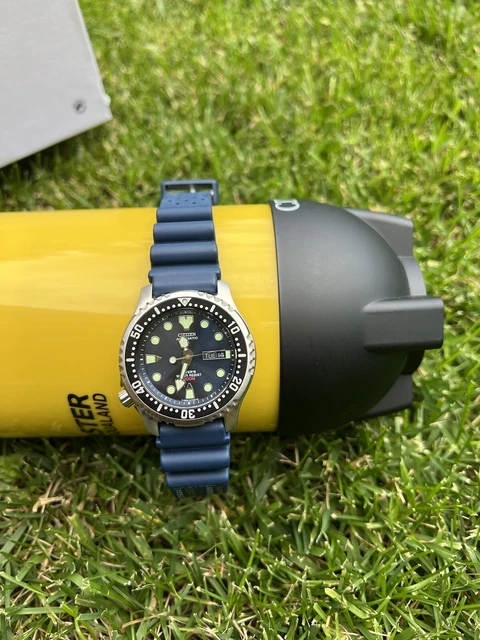 Festina Orologio Uomo Analogico con Cinturino in Caucciù Blu