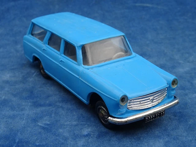 NOREV ANCIEN JET Car 1/43 Voiture Peugeot 305 Berline Sr - En Boite D'origine EUR 24,00