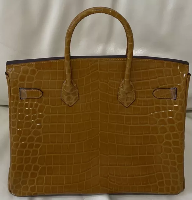 Beautiful Unbrandade Crocodile Tan Leather Medium Structured Handbag.”🌺☀️🌺 2