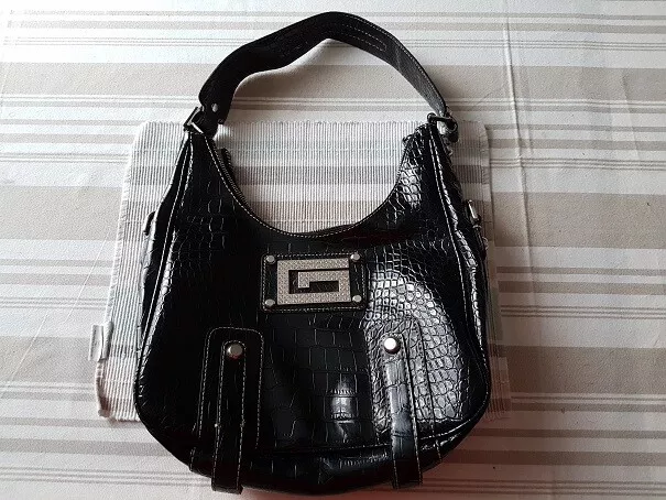 Sac a main online vernis noir guess