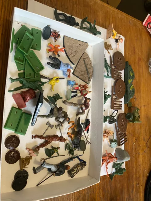 Bundle of soldiers cowboys indians toy army men military figures