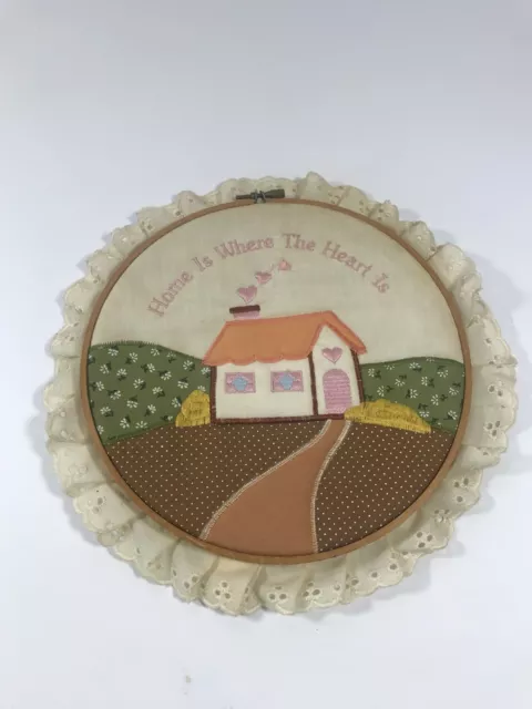 Vintage Home Is Where The Heart Is Lace Trimmed Circle Wall Hanging Primitive