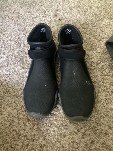 Women’s Gill Sailing Boots Size 9