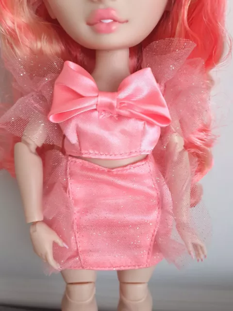 Rainbow High Dolls Clothes. New Friends Pinkly Paige Fab Top and Skirt. NEW!!