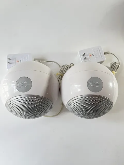 Brookstone Wireless Speakers White GUC