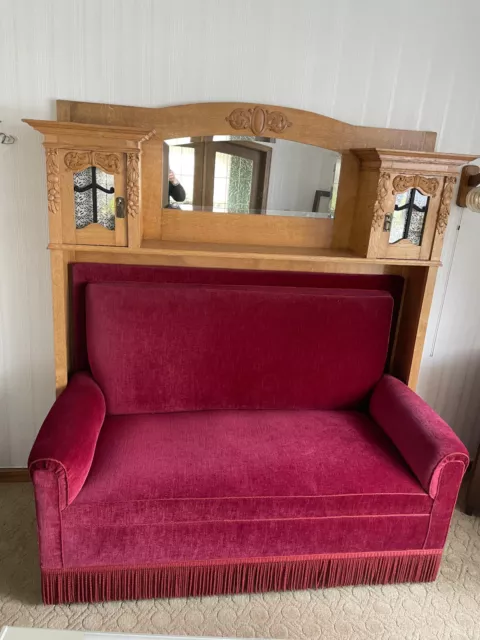 antikes sofa, aufgearbeit und neu bezogen, aus Platzmangel leider zu verkaufen