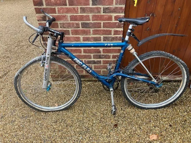 Pro flex mountain bike full suspension 2025