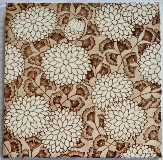 English Arts & Crafts Floral Tile. Wedgewood.  C1903.