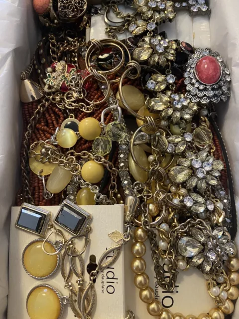 vintage to now jewelry lot estate 2 Lb