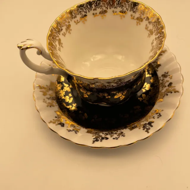 Royal Albert Tea Cup And Saucer Regal Series Black And White Gold Gilt Filigree