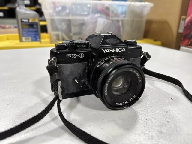 Yashica FX-3 SLR 35mm Film Camera w/ Yashica 50mm Lens A31