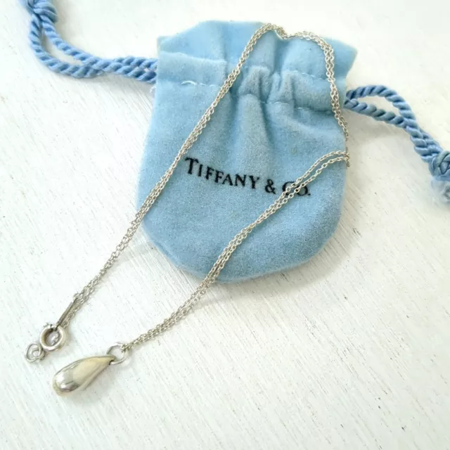 Tiffany & Co Elsa Peretti Sterling Silver 925 Teardrop 1.2 x0.5cm Necklace Used