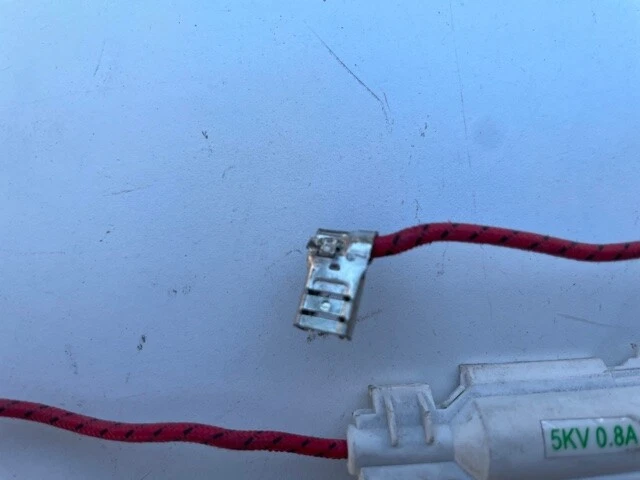 Fusibile Pour Micro-Ondes 5KV 0.8A (800mA) Boîtier Et Fils Avec Faston N.508 3
