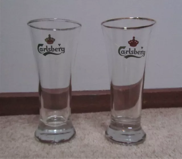 2x Vintage CARLSBERG Beer Lager Glasses w/ Gold Rim Green & Red Logo 285ml