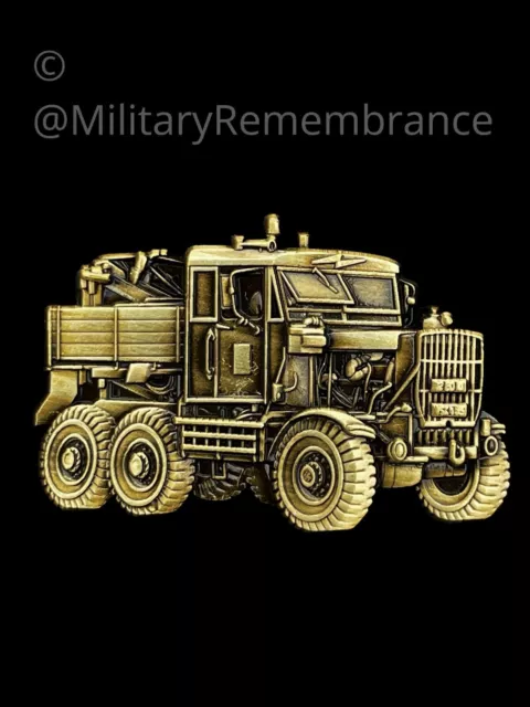 Scammell Explorer Recovery Vehicle Lapel Pin (V95)