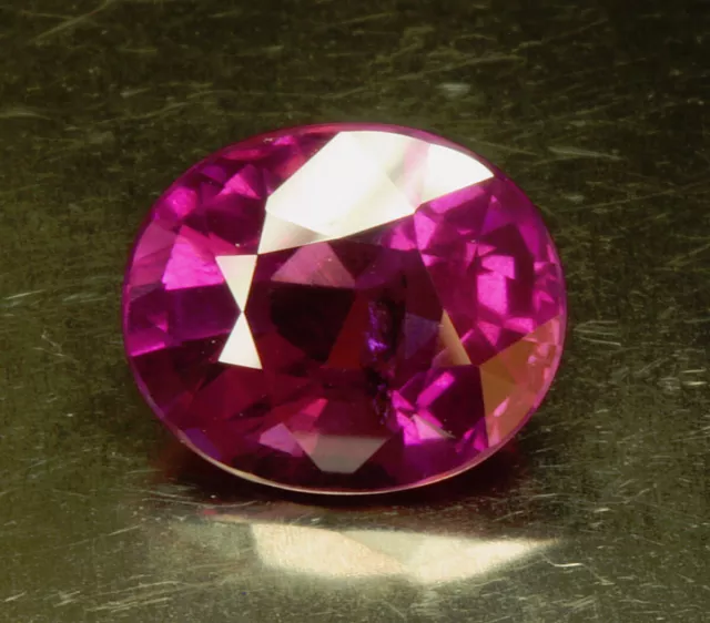 RHODOLITH     klasse Farbe     5,07 ct