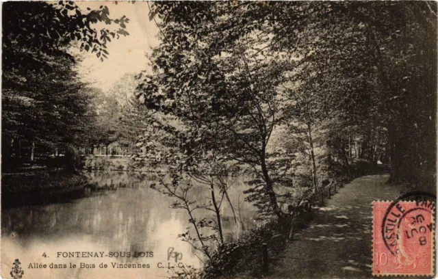 CPA FONTENAY-sous-BOIS - Allée dans le Bois de VINCENNES (659561)