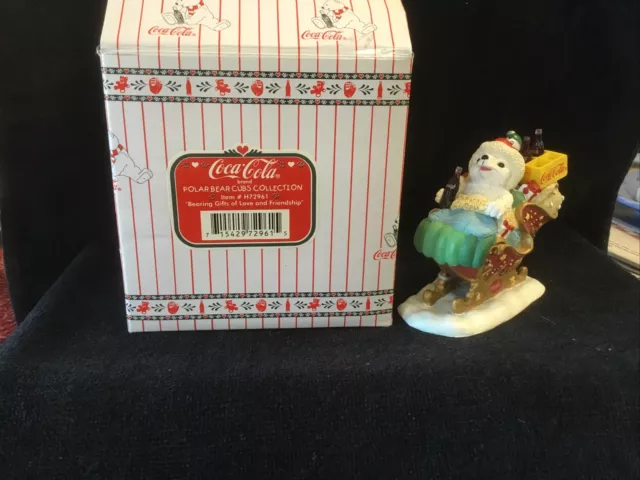 Coca Cola Polar Bear Cubs ~ Bearing Gifts Of Love And Friendship H72961 1996 New