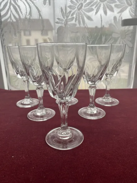 6 verres à vin blanc cristal d'Arques Luminarc modèle FLAMENCO (2 lots dispo)