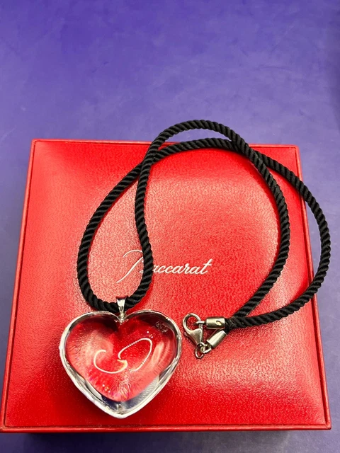 Collier Ras De Cou BACCARAT - Cœur En Cristal Dans Son écrin - Superbe Et élégant