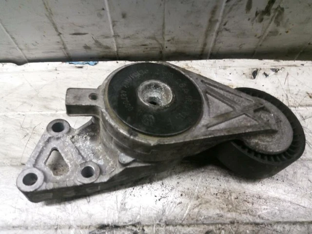 06A903315F galet tendeur pour SEAT IBIZA II 1.8 I 1996 487000 195362